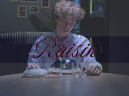 MINIATURE RAISIN – Sales Gosses Productions